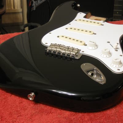 Vintage Fender Japan Stratocaster 62 Reissue Loaded Guitar