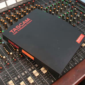 人気の Tascam Reverb | Board Mixing Professional - M-312B DTM・DAW