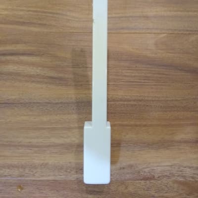 EMU EMAX II - A3 Replacement Key 3 of 5