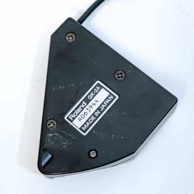 Roland ローランドGR-33ギターシンセ/GK-2Aピックアップ