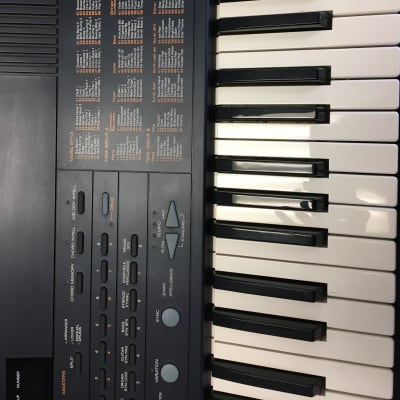 Roland EM-305 Keyboard | Reverb