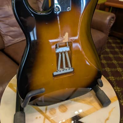 Fender 50's Reissue Stratocaster Maple Neck 1995 W/Case Made in Japan Two Tone Sunburst image 10