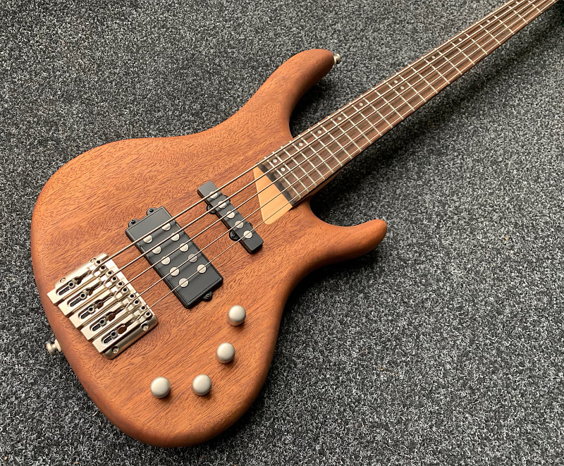 Washburn RB2502 Hammerhead Active 5 String Bass | Reverb