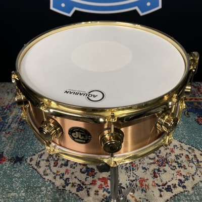 DW 5.5"x14" Heavy Brushed Bronze Snare Drum, With Gold Hardware 2000s? - Brushed Bronze image 3