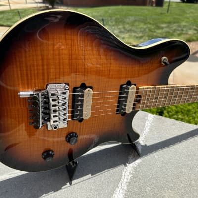 Peavey Wolfgang Standard Deluxe Archtop 1999 - Sunburst Flame Top image 8