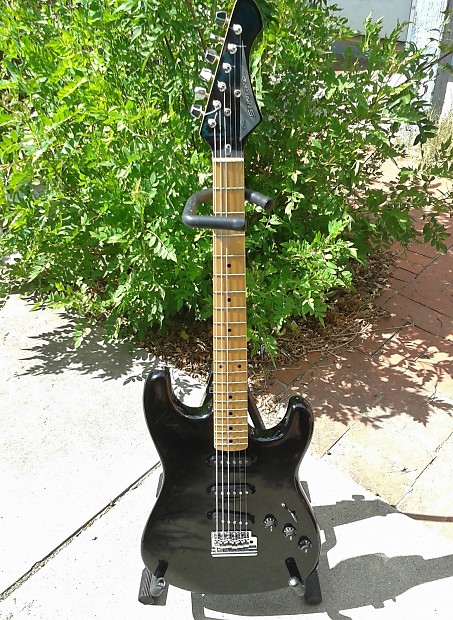 Cf martin electric guitar on sale