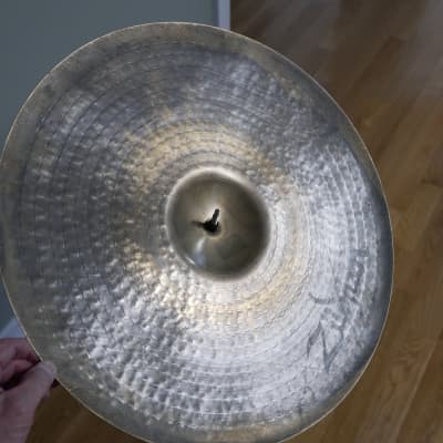 Zildjian 20" K Custom Dry Ride Cymbal 1989 - 2019 - Traditional image 3