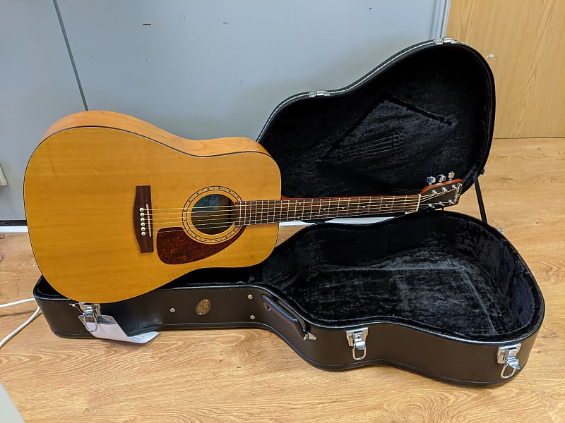 極上 Simon & Patrick S&P 6 spruceカナダギターアコギ s-l400.jpg