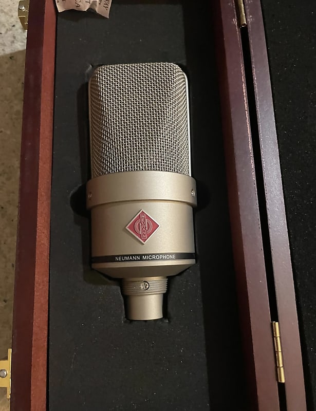Neumann TLM 103 Large Diaphragm Cardioid Condenser Microphone Reverb