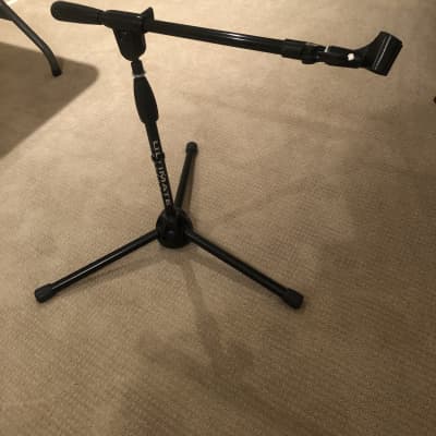Ultimate Support PRO-T-SHORT-T Low Level Microphone Stand image 1