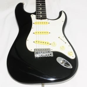 Excellent Fender Japan Black ST-362 Stratocaster Electric