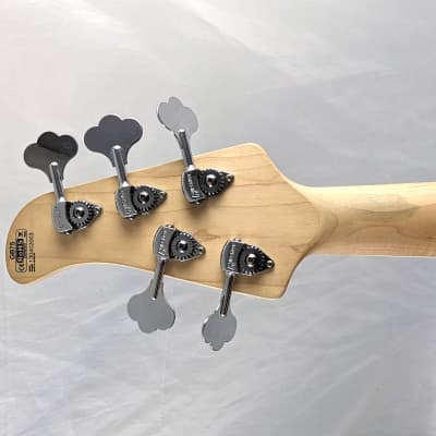 【9505】 cort GB75 ash 5弦ベース ホワイト 高コスパ 9505】 cort GB75 ash 5弦ベース ホワイト 高コスパ Cort GB75
