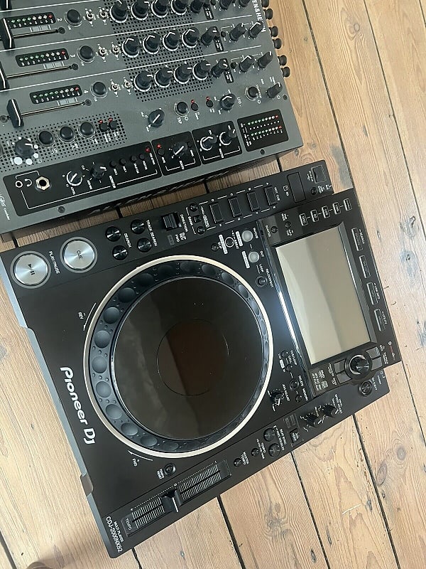Pioneer CDJ 2000 NXS2 Pair Plus Allen & Heath Xone:92 DJ Mixer
