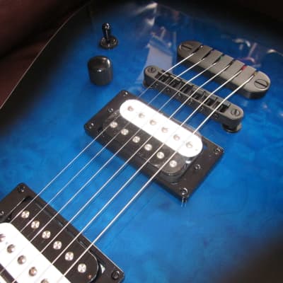 Dean MDX Quilt Maple Electric Guitar  MDX QM TBB  - Trans Blue Burst image 8
