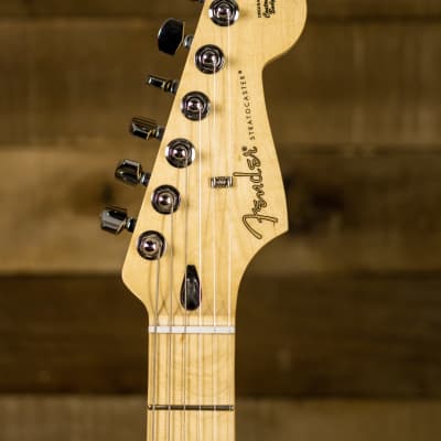 Fender Player Stratocaster, Maple FB, Capri Orange image 7