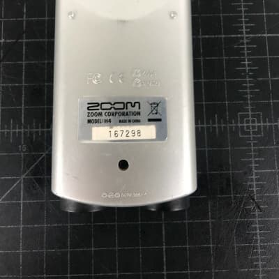 Zoom H4 Handy Recorder 4-Track Digital Audio Recording Device image 4