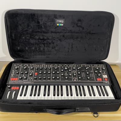 Moog Matriarch Dark 49-Key Semi-Modular Analog Synthesizer 2020 - Present - Black / Black Panel