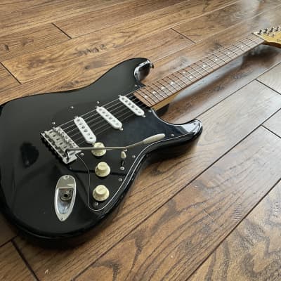 Excellent 2007 Fender ST-72 Stratocaster Electric Guitar 1972 Reissue MIJ image 5