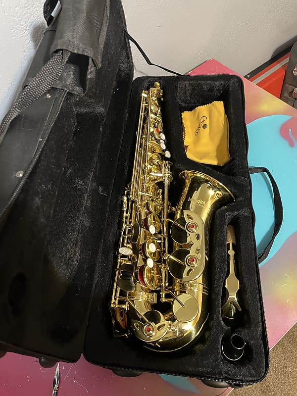 mendini alto sax saxophone brass plays well and easily Reverb