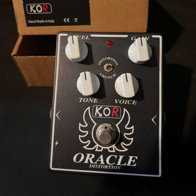 Kor Oracle Distortion Made in italy like new for sale