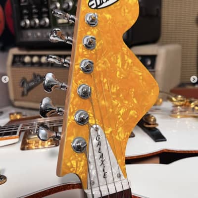 DiPinto Los Straitjackets Galaxy 4 2011 - silver sparkle image 1