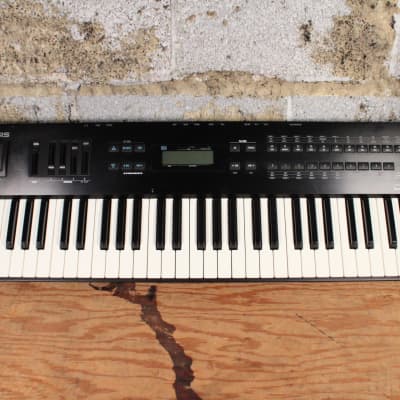 Alesis QS6.1 QuadraSynth 61 Key Keyboard