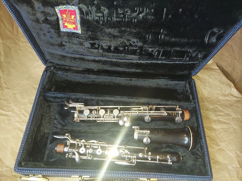 Leblanc Noblet wood Oboe. USA. Good condition vintage Professional. May need new pads?? image 1