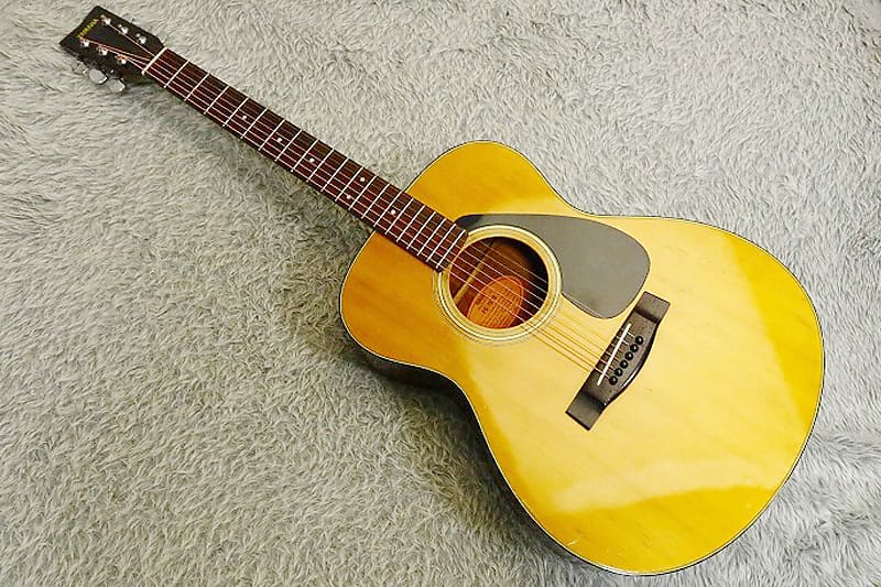 YAMAHA FG-152B ちょいビンテージなのにとても綺麗な状態のアコギ - 神奈川県の楽器