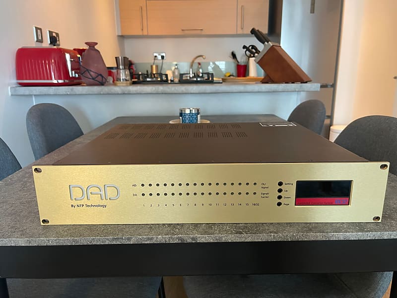 Digital Audio Denmark AX32 2010's Silver Reverb UK