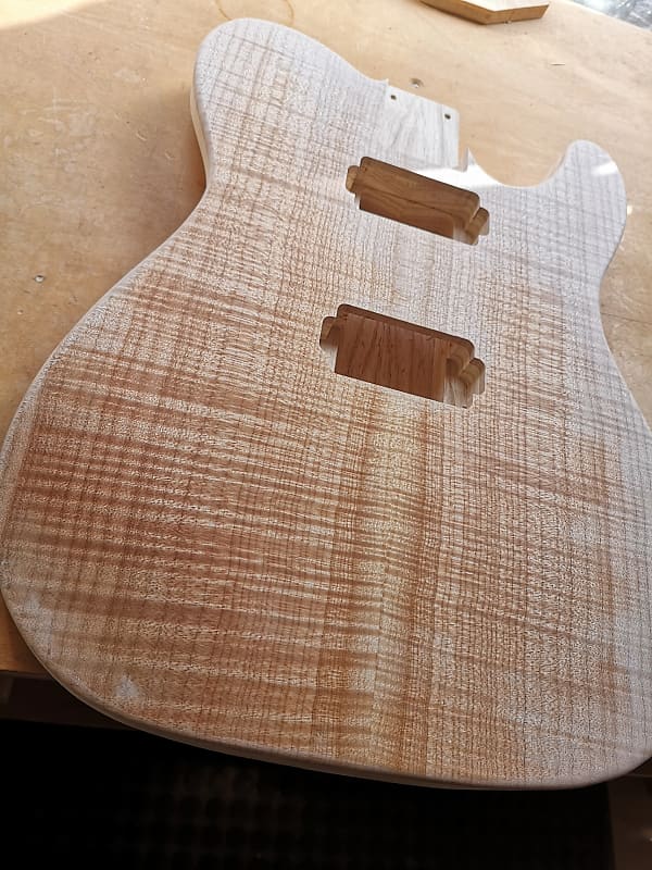 2.3 lb the light wight Chambered telecaster body Highly