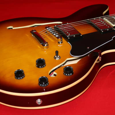 Grote 335 Jazz Semi Hollow Body Electric Guitar image 11