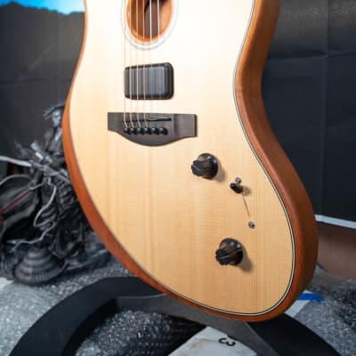Fender American Acoustasonic Jazzmaster Acoustic-electric Guitar - Natural image 6