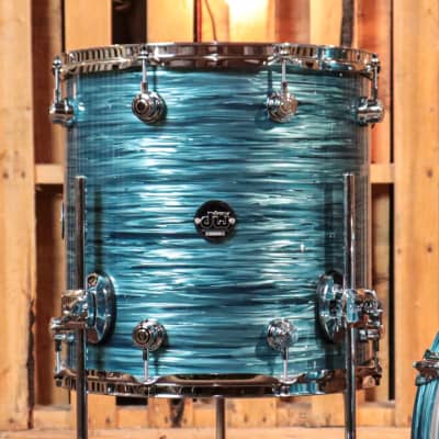 DW Performance Turquoise Oyster Bop Drum Set - 14x18, 8x12, 14x14 image 4