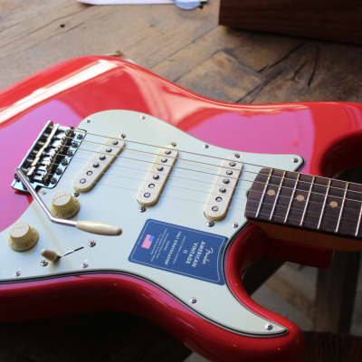 FENDER American Vintage II '61 Stratocaster, Fiesta Red HARDCASE, 3, 59 KG American Vintage II '61 Stratocaster, Fiesta Red HARDCASE, 3, 58 KG image 3
