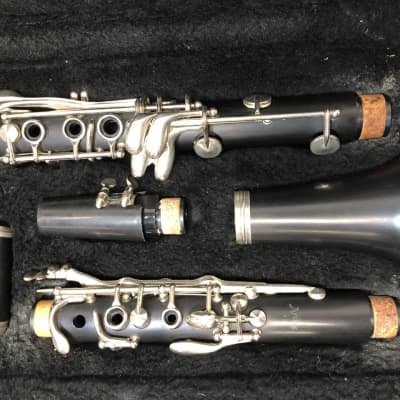 Artley Prelude 18-S Clarinet with case - F686 [preowned] image 2