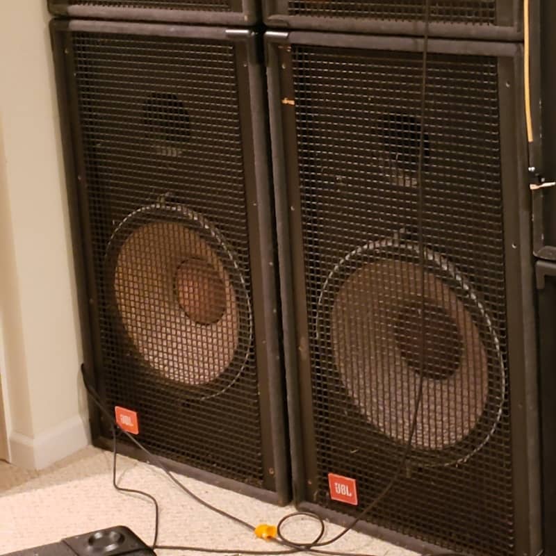 JBL SR 4718 Pair