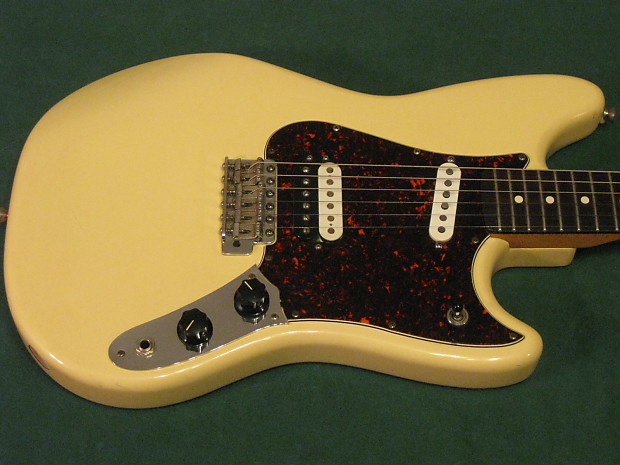 1997 Fender Mexico Cyclone Guitar 24.75