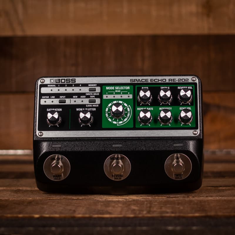 Boss RE-202 Space Echo | Reverb