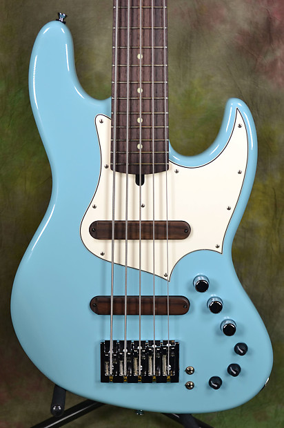 ベース Xotic XJ-1T 5st Sonic Blue Xotic XJ-1T 5 2023 - Sonic Blue | Reverb