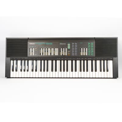 Yamaha PSR-32 61-Key Keyboard / Synthesizer with Power Supply image 3