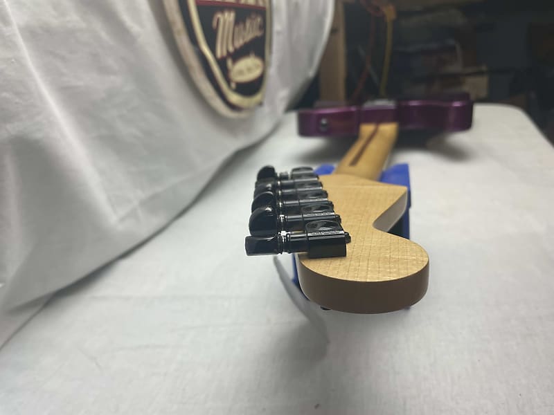 Charvel 【USED】 MODEL-2B ｜イケベ楽器店オンラインストア