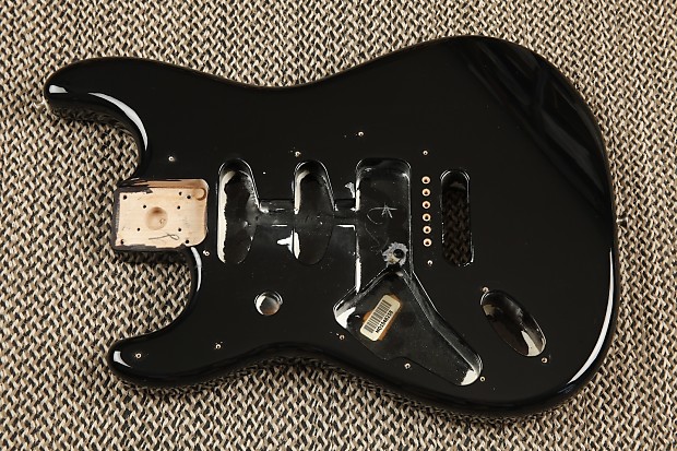 Fender Standard Stratocaster Body **LEFTY** 2006 Black image 1