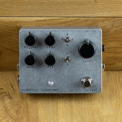 【新品同様】Fairfield Circuitry Meet Maude Meet Maude – Fairfield Circuitry