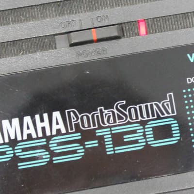 Vintage Yamaha Portasound Keybaord Synth PSS 130 Synthesizer Lo Fi image 4