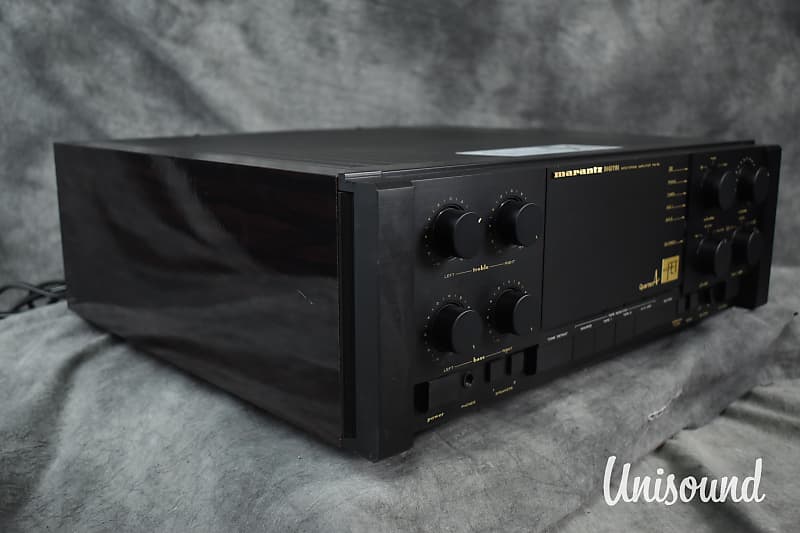 Marantz PM-94 Digital Monitoring Black Amplifier in Very Marantz PM-94 Digital Monitoring Black Amplifier in Very