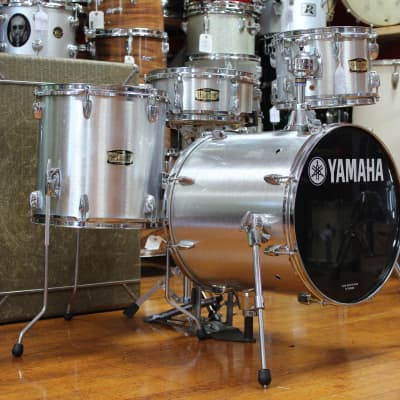 Yamaha Manu Katche HipGig Junior Kit in Silver 15x16 12x13 5x12