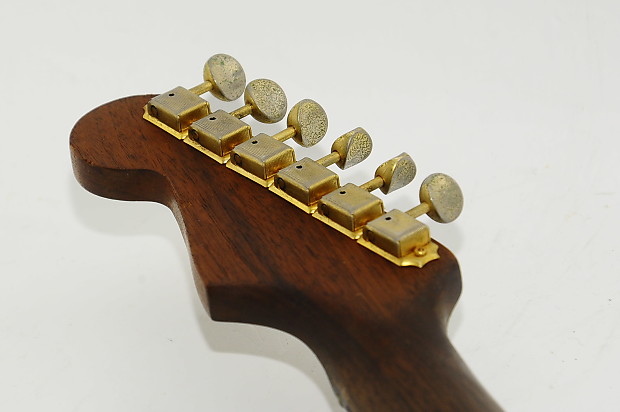 Fender Japan Stratocaster ST62-115 WAL Walnut Electric