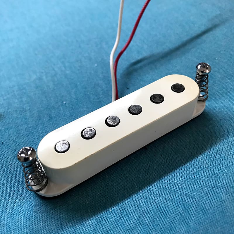 Fender Strat Single Coil Pickup 016730 White Cover Used | Reverb