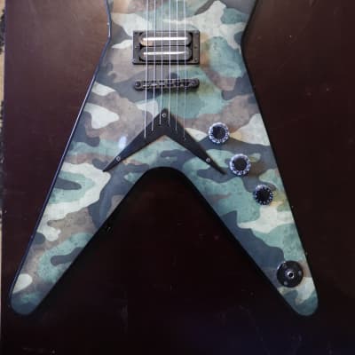 Dean DIME ML Camo Fixed Bridge solid body string through