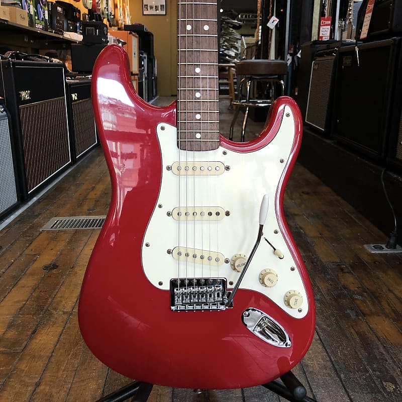 Fender Mexico Standard Stratocaster 1995 Torino Red w/Rosewood Fingerboard,  Locking Tuners